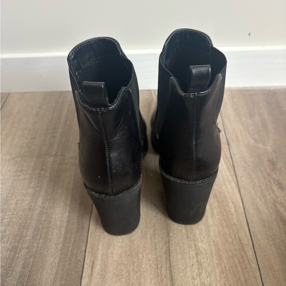 Soda Black Chunky Heel Ankle Boots - Picture 3 of 4